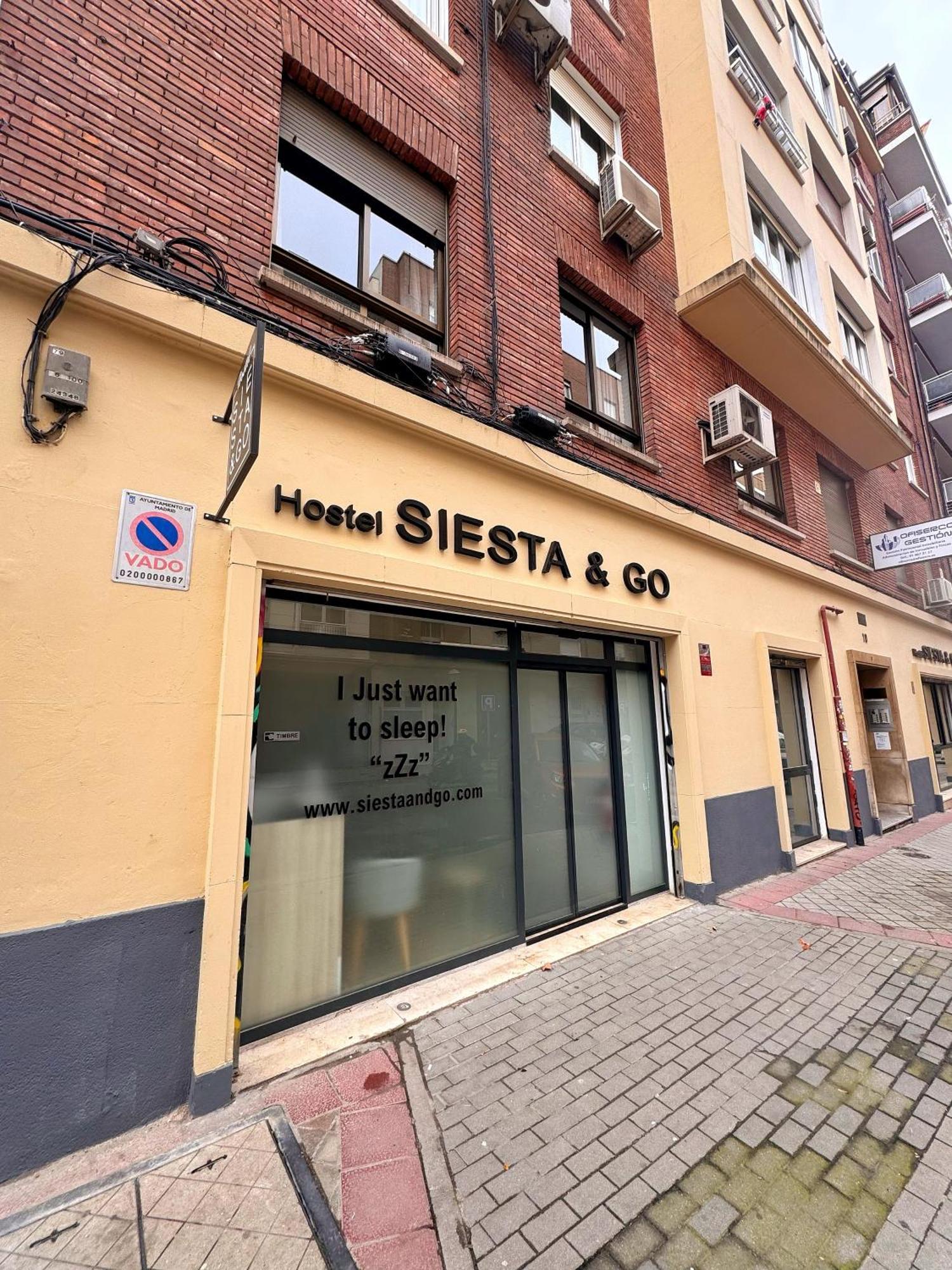 Hostel Siesta & Go Madrid Eksteriør billede