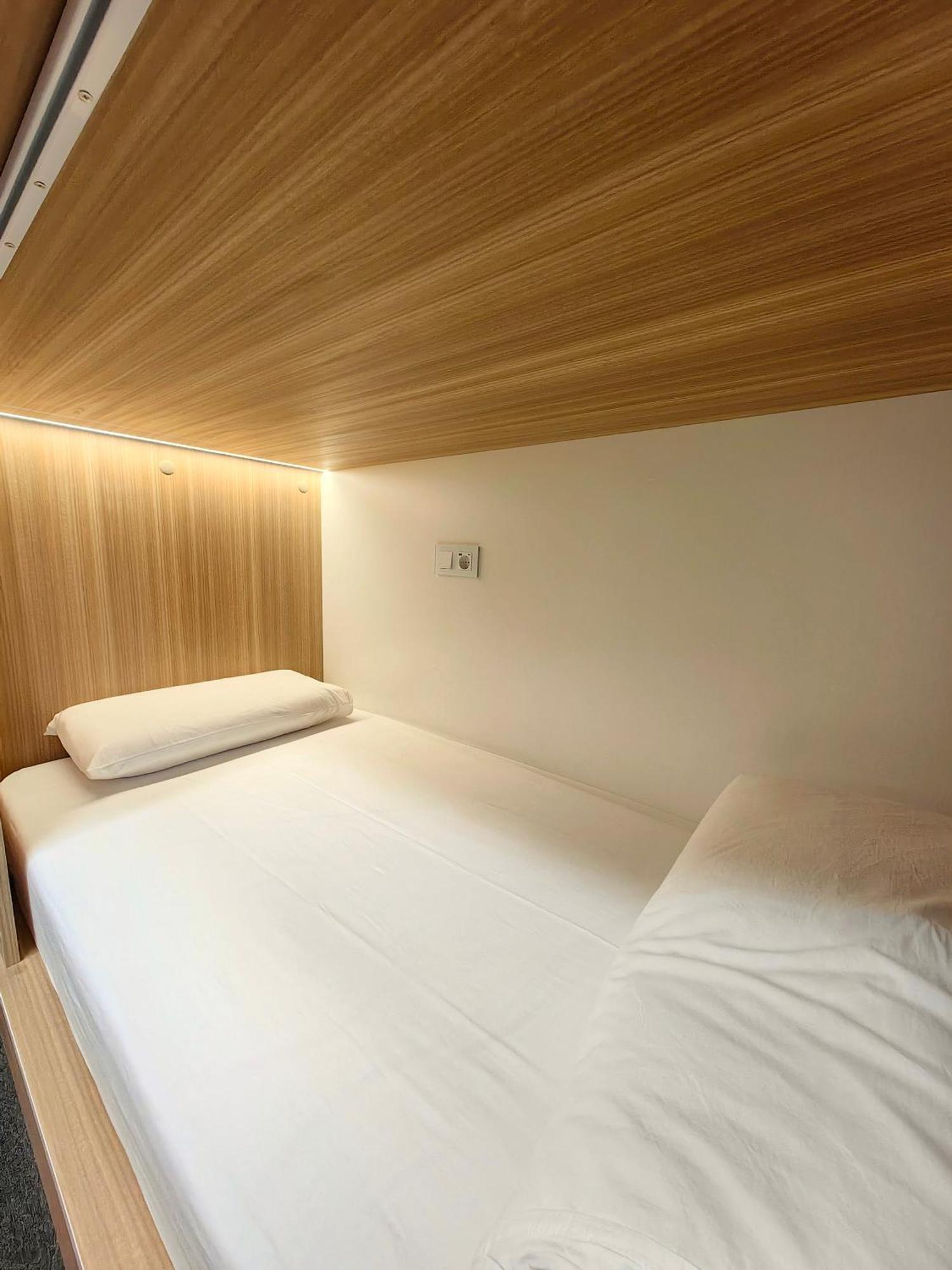 Hostel Siesta & Go Madrid Eksteriør billede